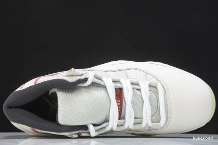 Hyperoad PLATINUM 11 TINT AIR JORDAN 0915